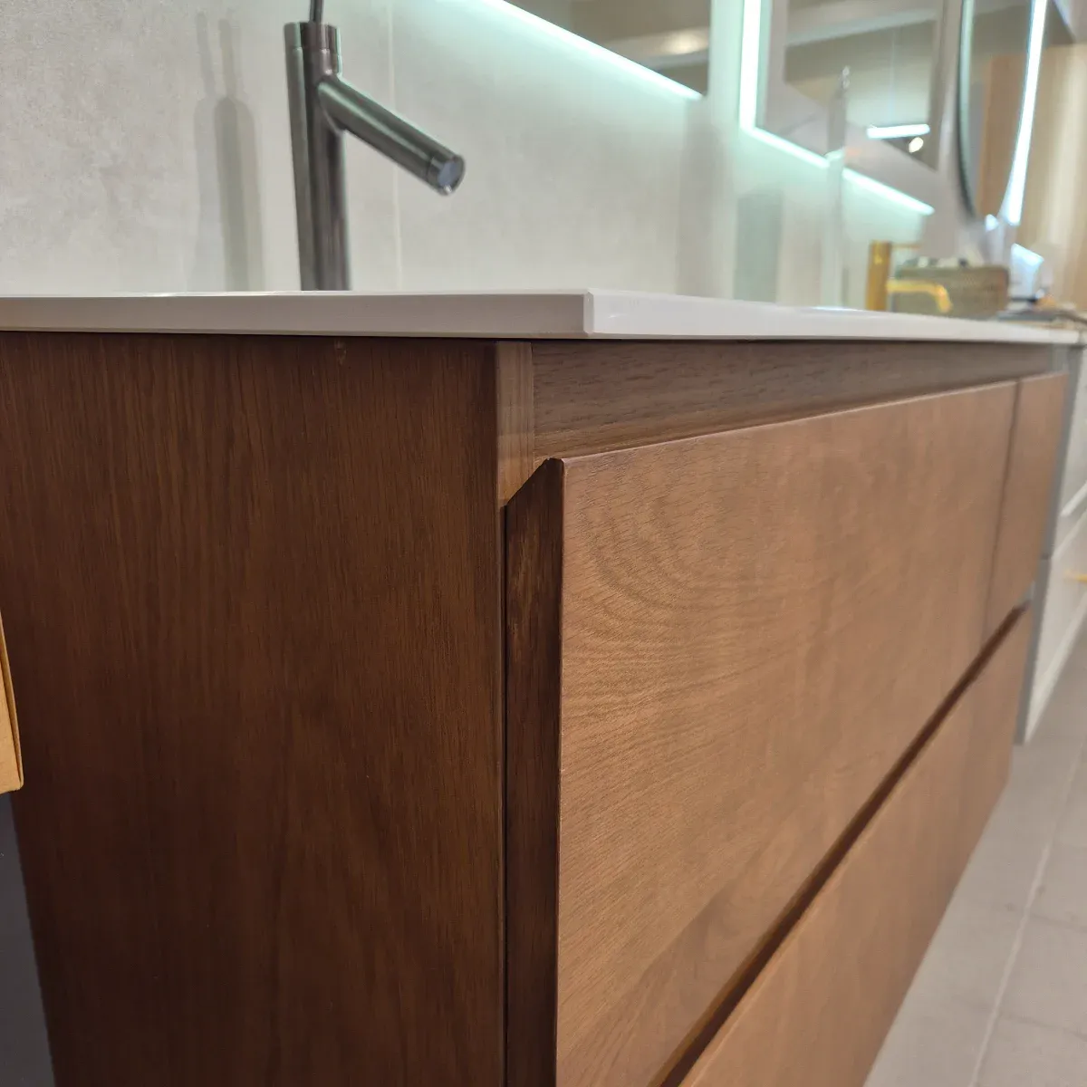 Quadro Bad Oslo 120 cm Servantskap Med Cosentino Servant