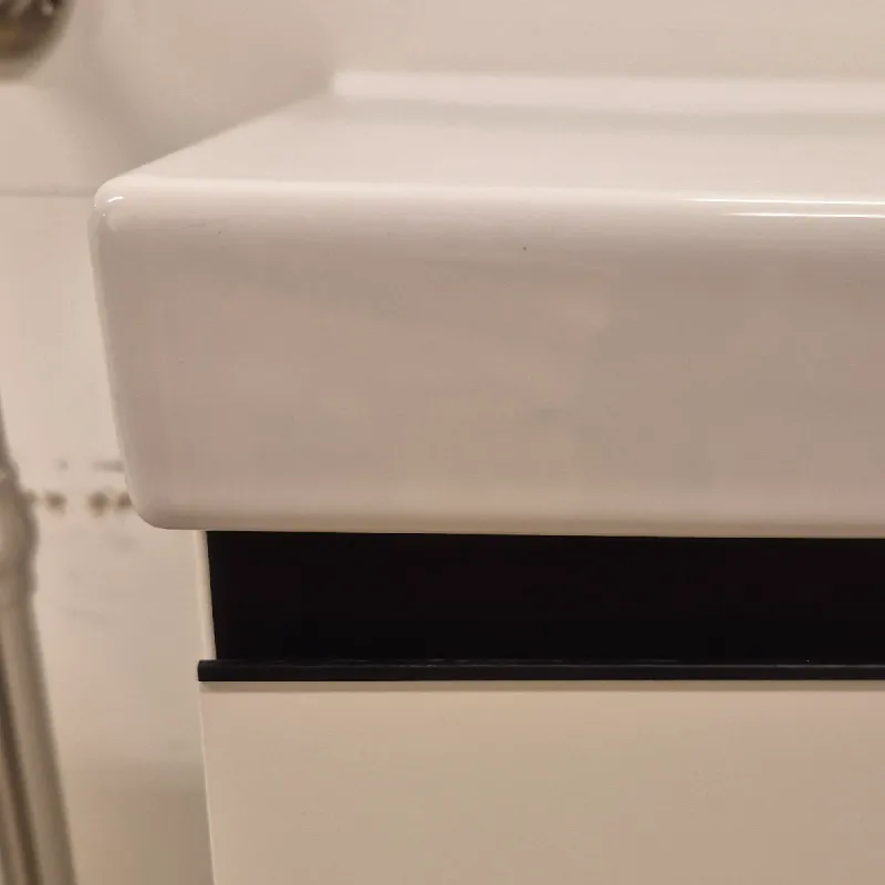 OUTLET: INR Viskan Grip 100 cm Baderomsmøbel Hvit - Utstilling